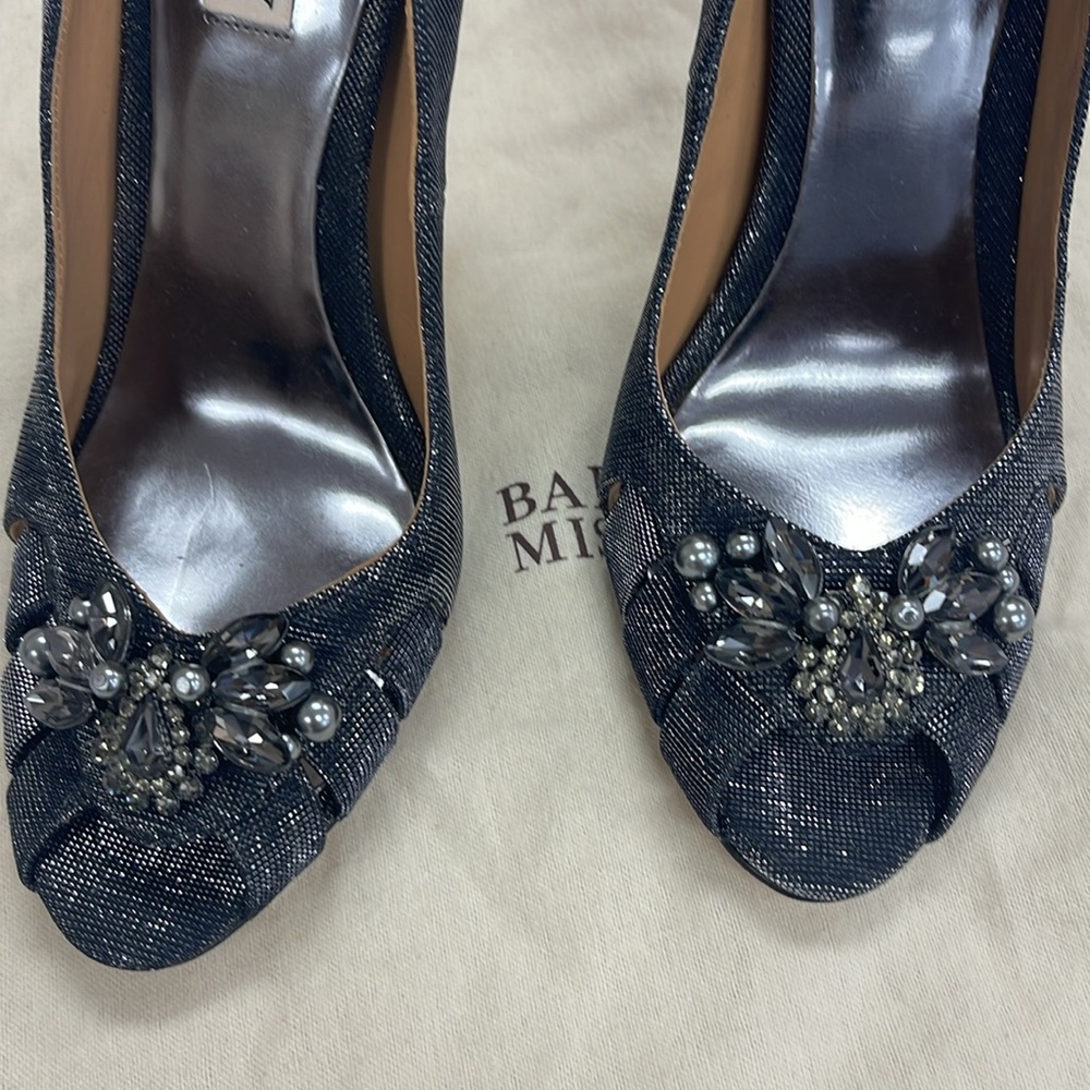New Badgley Mischka jewel shoes - Picture 3 of 7